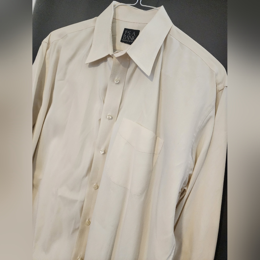 Jos. A. Banks Pinpoint Shirt, Men's size 16 1/2 Cream Color Dress Shirt - Picture 3 of 8